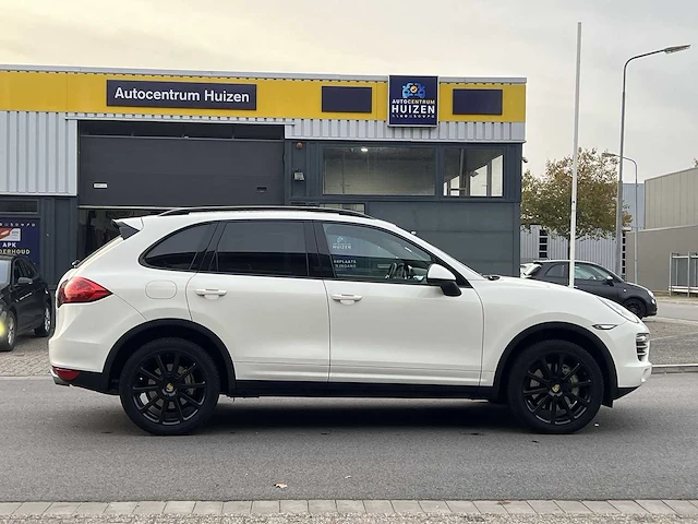 Porsche cayenne 4.8 s 2011 | 6-tgp-04 i - afbeelding 39 van  41