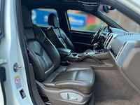 Porsche cayenne 4.8 s 2011 | 6-tgp-04 i - afbeelding 30 van  39
