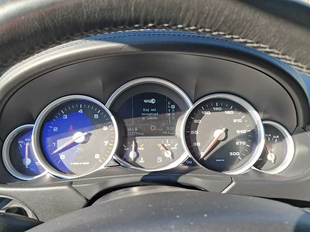 Porsche cayenne 4.8 turbo - 2007 - 500pk - afbeelding 36 van  39