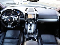 Porsche cayenne 4.8 turbo 500pk automaat 2011, x-741-nb - afbeelding 9 van  33