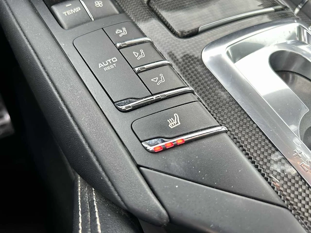 Porsche cayenne 4.8 turbo s | 5-zsv-57 - afbeelding 18 van  54