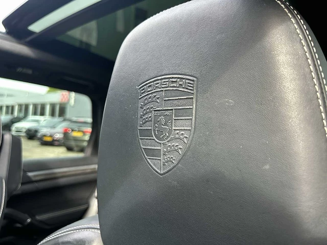 Porsche cayenne 4.8 turbo s | 5-zsv-57 - afbeelding 37 van  54