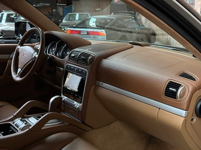 Porsche cayenne 4.8 v8 500pk 2008 - afbeelding 31 van  42