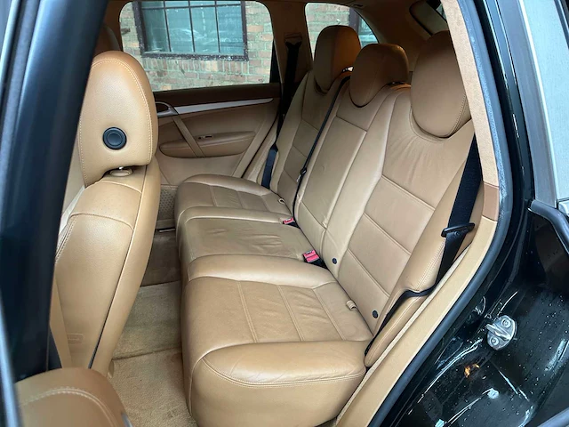Porsche cayenne 4.8 v8 500pk 2008 - afbeelding 33 van  42