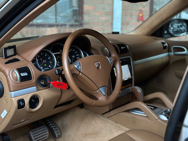 Porsche cayenne 4.8 v8 500pk 2008 - afbeelding 10 van  42