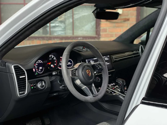 Porsche cayenne coupe 3.0 v6 340pk 2019 (sport chrono & sport design) - afbeelding 16 van  56