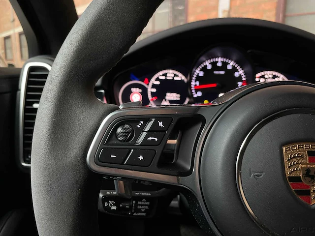 Porsche cayenne coupe 3.0 v6 340pk 2019 (sport chrono & sport design) - afbeelding 19 van  56