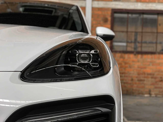 Porsche cayenne coupe 3.0 v6 340pk 2019 (sport chrono & sport design) - afbeelding 55 van  56