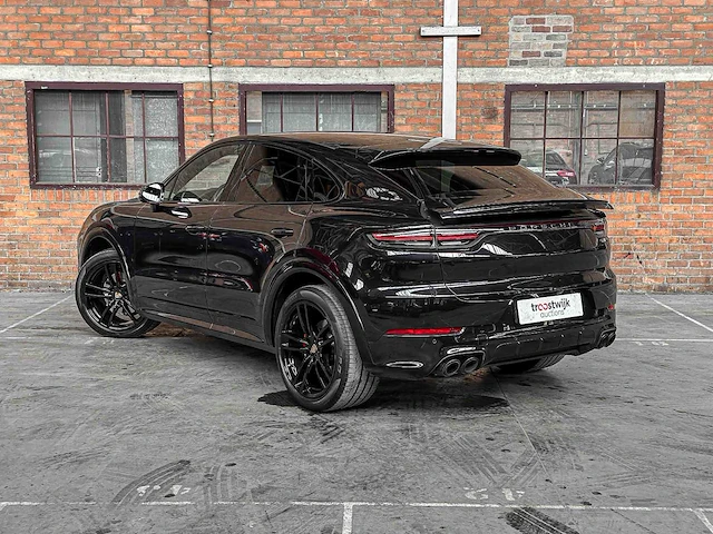 Porsche cayenne coupe 3.0 v6 340pk 2020 (sport design & sport chrono) - afbeelding 16 van  52