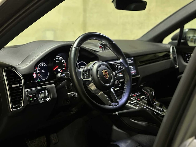Porsche cayenne coupé 3.0 v6 sport chrono 340pk 2020, k-288-ng - afbeelding 19 van  60