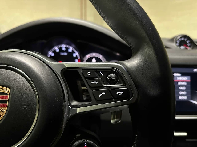 Porsche cayenne coupé 3.0 v6 sport chrono 340pk 2020, k-288-ng - afbeelding 24 van  60