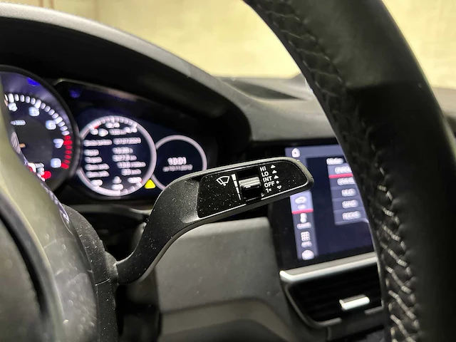 Porsche cayenne coupé 3.0 v6 sport chrono 340pk 2020, k-288-ng - afbeelding 27 van  60