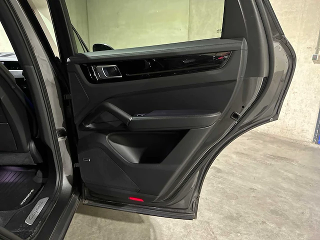 Porsche cayenne coupé 3.0 v6 sport chrono 340pk 2020, k-288-ng - afbeelding 51 van  60
