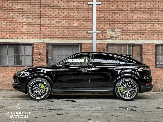 Porsche cayenne coupé e-hybrid 3.0 v6 462pk 2022 -fabrieksgarantie- - afbeelding 32 van  83