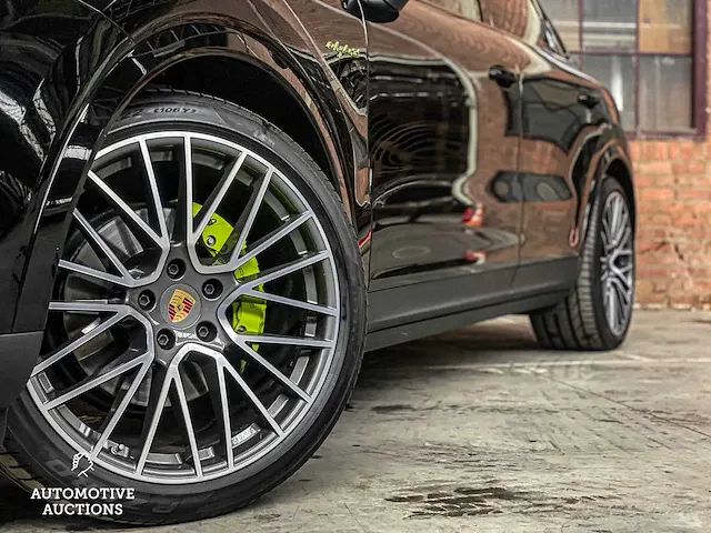 Porsche cayenne coupé e-hybrid 3.0 v6 462pk 2022 -fabrieksgarantie- - afbeelding 3 van  83