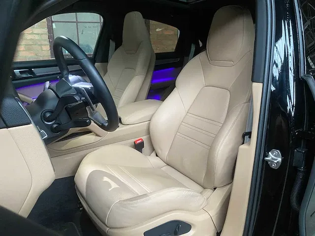 Porsche cayenne coupé e-hybrid 3.0 v6 462pk 2022 -fabrieksgarantie- - afbeelding 52 van  83
