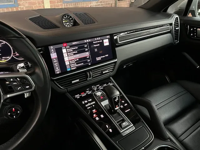 Porsche cayenne coupé e-hybrid 3.0 v6 462pk plugin-hybride 2019 -orig. nl-, g-335-hd - afbeelding 40 van  77