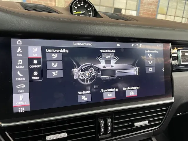 Porsche cayenne coupé e-hybrid 3.0 v6 sport-chrono 470pk 2020, l-842-ds - afbeelding 27 van  54