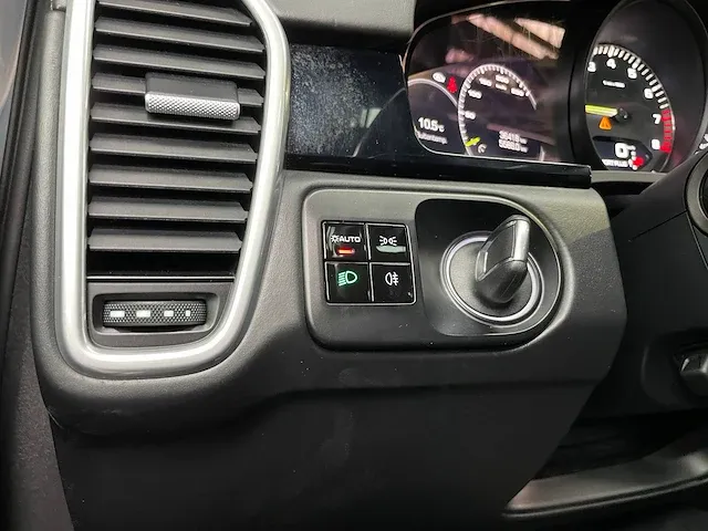 Porsche cayenne coupé e-hybrid 3.0 v6 sport-chrono 470pk 2020, l-842-ds - afbeelding 37 van  54