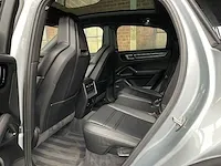 Porsche cayenne coupé e-hybrid 3.0 v6 sport-chrono 470pk 2020, l-842-ds - afbeelding 43 van  54