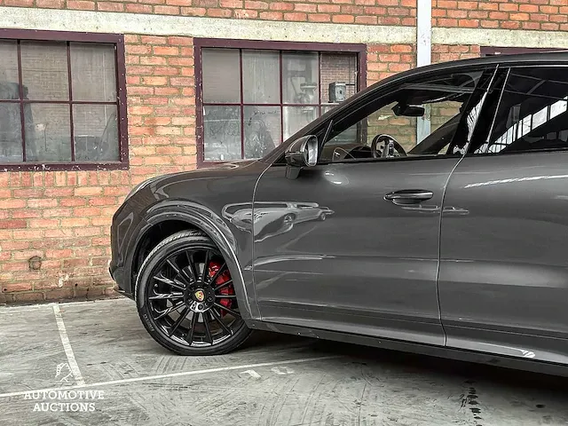 Porsche cayenne coupe e-hybrid 3.0 v6 sport-chrono 470pk 2021 orig-nl, k-103-nb - afbeelding 25 van  100