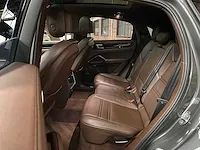 Porsche cayenne coupe e-hybrid 3.0 v6 sport-chrono 470pk 2021 orig-nl, k-103-nb - afbeelding 84 van  100
