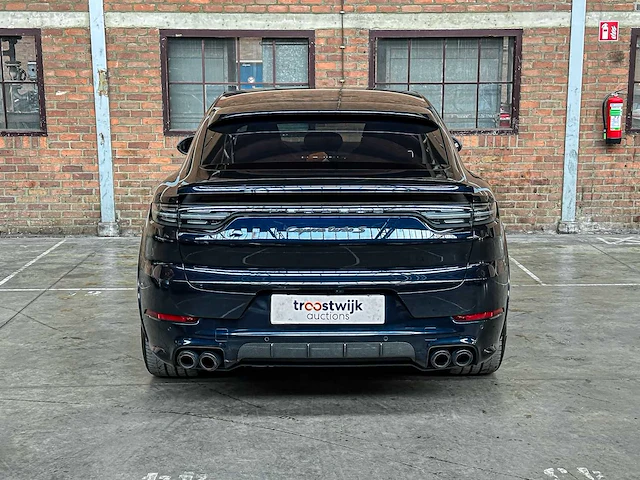 Porsche cayenne coupe turbo s e-hybrid 4.0 v8 -techart carbon- 680pk 2020 (origineel-nl), j-707-rt - afbeelding 14 van  70