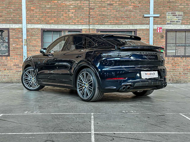 Porsche cayenne coupe turbo s e-hybrid 4.0 v8 -techart carbon- 680pk 2020 (origineel-nl), j-707-rt - afbeelding 15 van  70