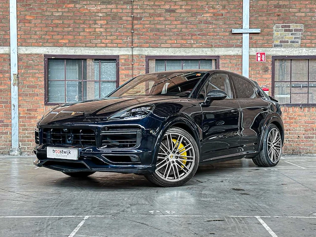 Porsche cayenne coupe turbo s e-hybrid 4.0 v8 -techart carbon- 680pk 2020 (origineel-nl), j-707-rt - afbeelding 1 van  70