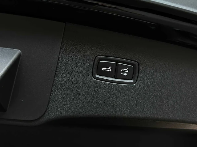 Porsche cayenne coupe turbo s e-hybrid 4.0 v8 -techart carbon- 680pk 2020 (origineel-nl), j-707-rt - afbeelding 56 van  70