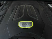 Porsche cayenne coupe turbo s e-hybrid 4.0 v8 -techart carbon- 680pk 2020 (origineel-nl), j-707-rt - afbeelding 69 van  70