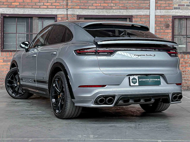 Porsche cayenne coupé turbo s e-hybrid (techart) 4.0 v8 -akrapovic- 549pk 2019, nl-kenteken - afbeelding 25 van  87