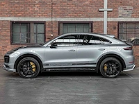 Porsche cayenne coupé turbo s e-hybrid (techart) 4.0 v8 -akrapovic- 549pk 2019, nl-kenteken - afbeelding 29 van  87