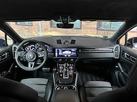 Porsche cayenne coupé turbo s e-hybrid (techart) 4.0 v8 -akrapovic- 549pk 2019, nl-kenteken - afbeelding 33 van  87