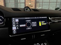 Porsche cayenne coupé turbo s e-hybrid (techart) 4.0 v8 -akrapovic- 549pk 2019, nl-kenteken - afbeelding 56 van  87