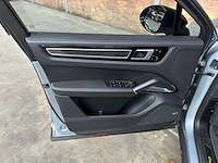 Porsche cayenne coupé turbo s e-hybrid (techart) 4.0 v8 -akrapovic- 549pk 2019, nl-kenteken - afbeelding 60 van  87