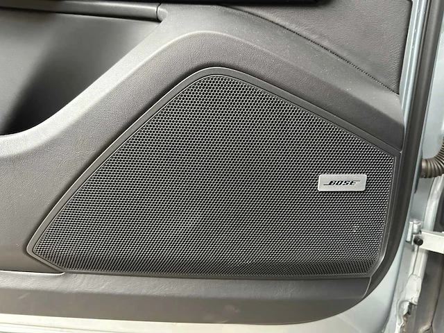 Porsche cayenne coupé turbo s e-hybrid (techart) 4.0 v8 -akrapovic- 549pk 2019, nl-kenteken - afbeelding 61 van  87