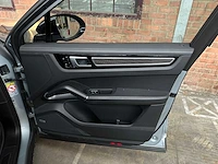 Porsche cayenne coupé turbo s e-hybrid (techart) 4.0 v8 -akrapovic- 549pk 2019, nl-kenteken - afbeelding 68 van  87