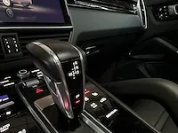 Porsche cayenne e-hybrid 3.0 v6 sport-chrono 462pk 2021, k-705-jn - afbeelding 31 van  99