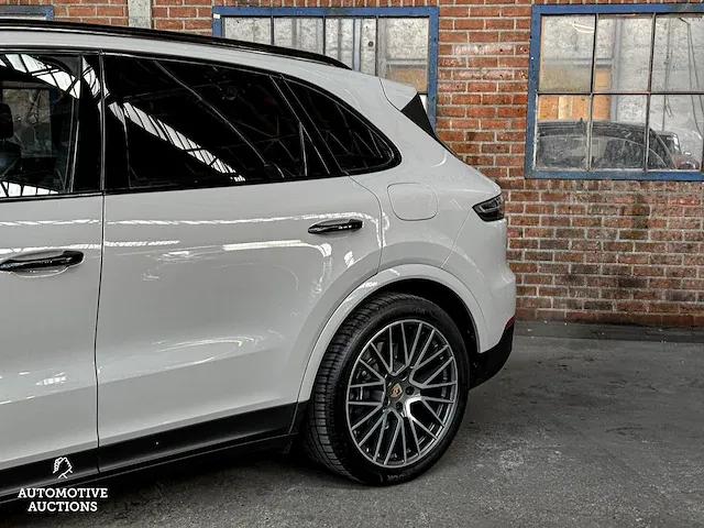 Porsche cayenne e-hybrid 3.0 v6 sport-chrono 462pk 2021, k-705-jn - afbeelding 34 van  99