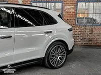 Porsche cayenne e-hybrid 3.0 v6 sport-chrono 462pk 2021, k-705-jn - afbeelding 34 van  99