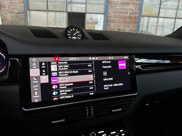 Porsche cayenne e-hybrid 3.0 v6 sport-chrono 462pk 2021, k-705-jn - afbeelding 53 van  99