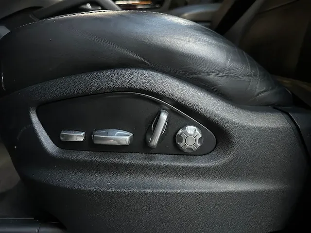 Porsche cayenne e-hybrid 3.0 v6 sport-chrono 462pk 2021, k-705-jn - afbeelding 74 van  99