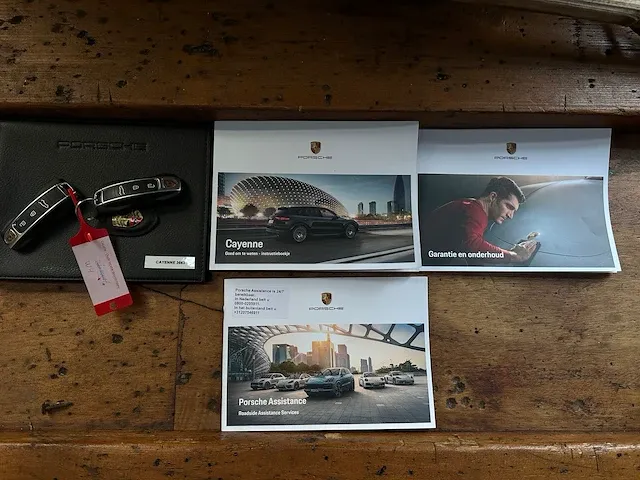 Porsche cayenne e-hybrid 3.0 v6 sport-chrono 462pk 2021, k-705-jn - afbeelding 94 van  99