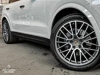 Porsche cayenne e-hybrid 3.0 v6 sport-chrono 462pk 2021, k-705-jn - afbeelding 89 van  99