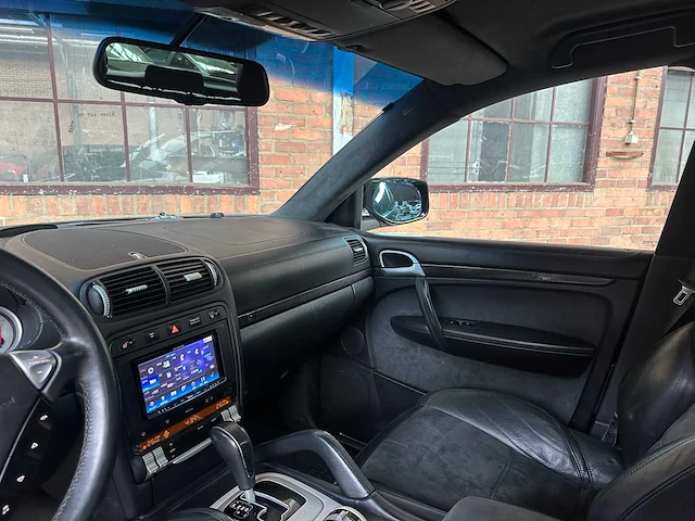 Porsche cayenne gts 4.8 v8 405pk 2008 youngtimer - afbeelding 14 van  48