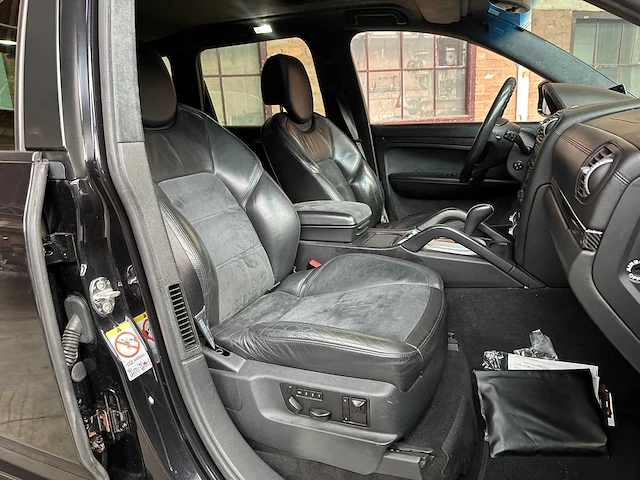 Porsche cayenne gts 4.8 v8 405pk 2008 youngtimer - afbeelding 39 van  48