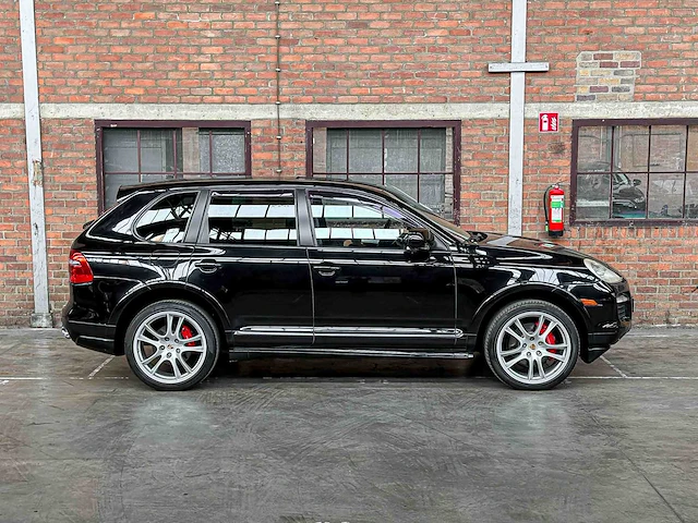 Porsche cayenne gts 4.8 v8 405pk 2009 youngtimer - afbeelding 2 van  49