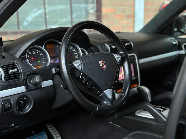 Porsche cayenne gts 4.8 v8 405pk 2009 youngtimer - afbeelding 11 van  49