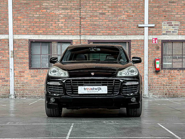 Porsche cayenne gts 4.8 v8 405pk 2009 youngtimer - afbeelding 45 van  49